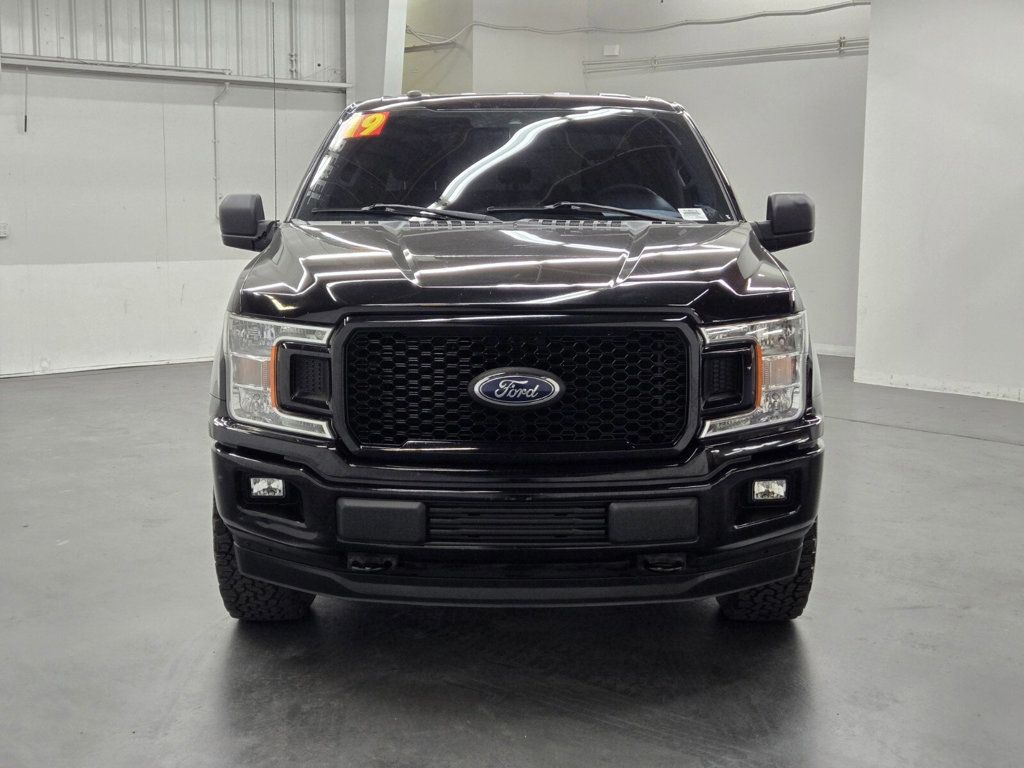 2019 Ford F-150 XL - 22744284 - 4