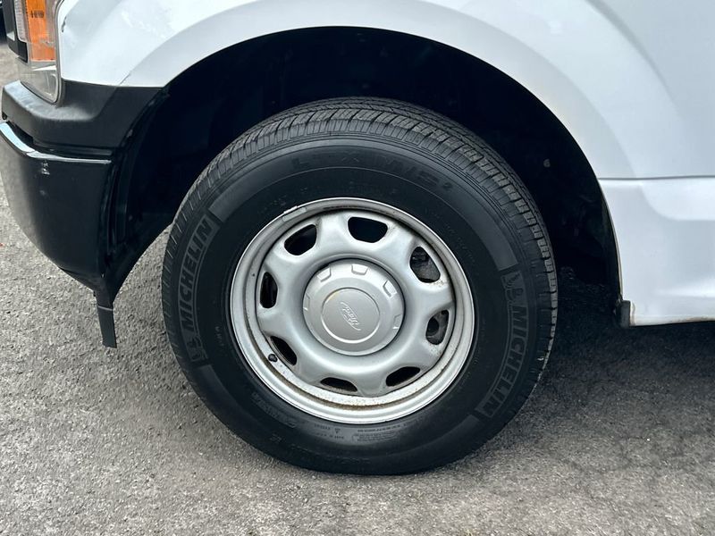 2019 Ford F-150 XL - 22993839 - 11