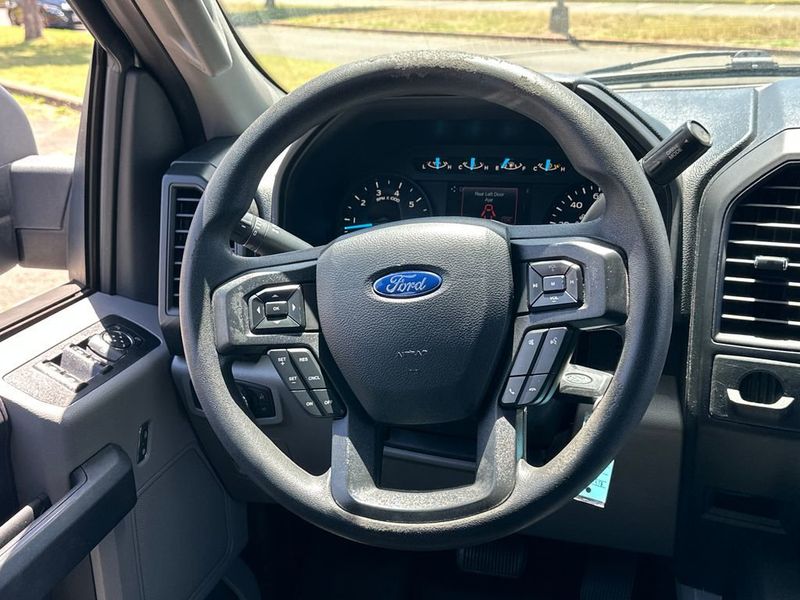 2019 Ford F-150 XL - 23047202 - 17