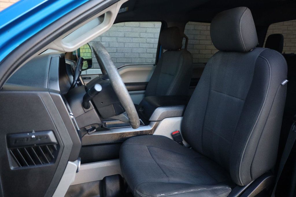Ford F-150 photo 18