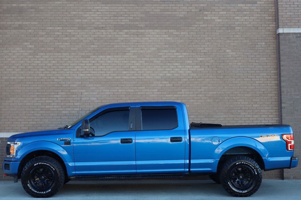 Ford F-150 photo 2