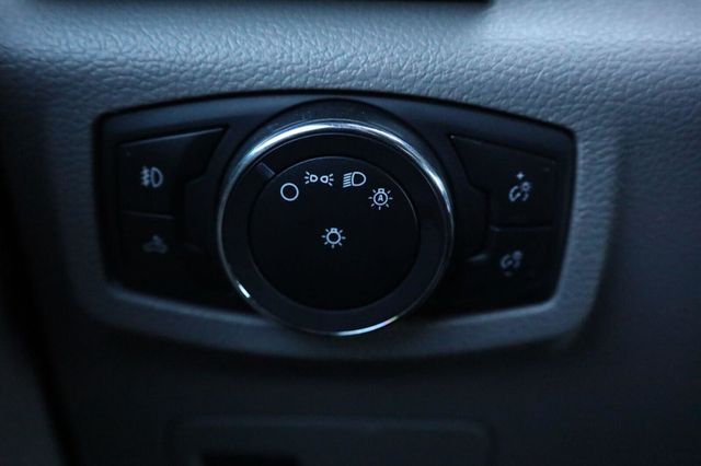 2019 Ford F-150 XL - 23098183 - 32