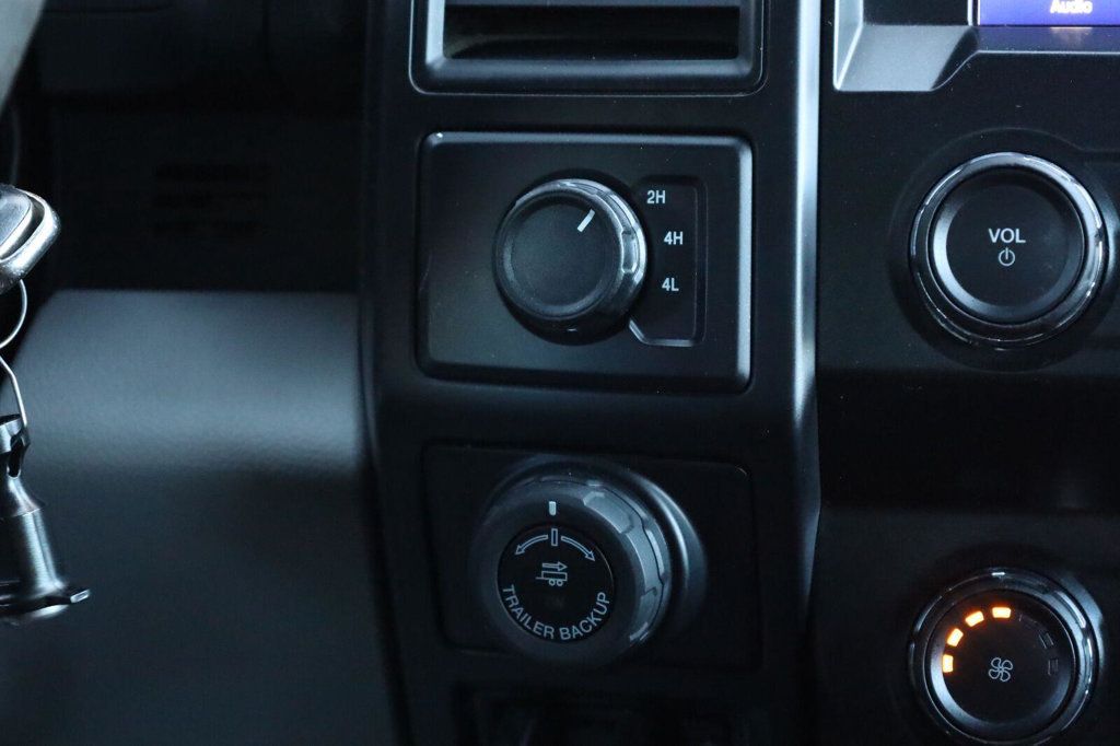 Ford F-150 photo 42