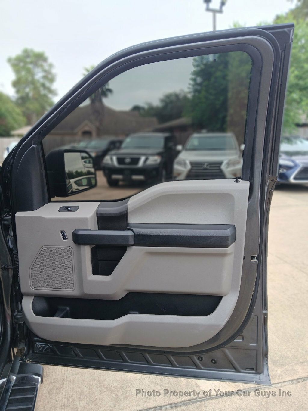 2019 Ford F-150 XL SuperCrew - 22589103 - 25