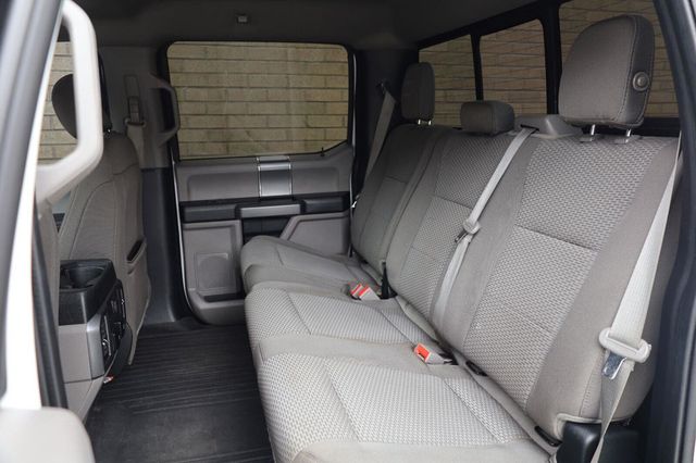 2019 Ford F-150 XLT - 23092827 - 19