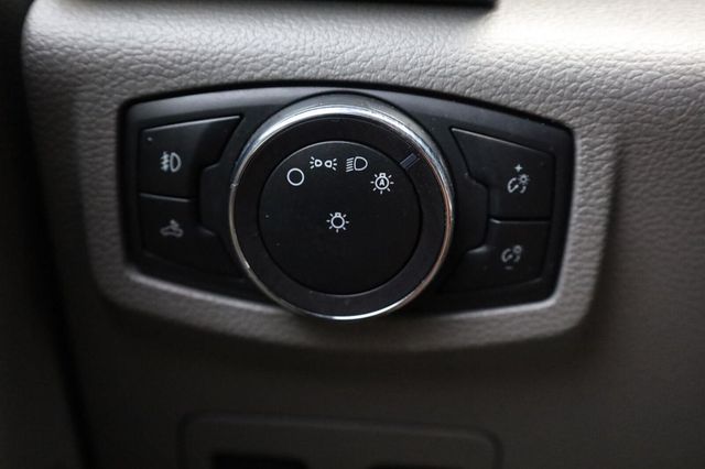 2019 Ford F-150 XLT - 23092827 - 31