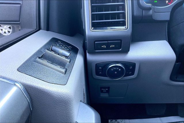 2019 Ford F-150 XLT - 23081821 - 27