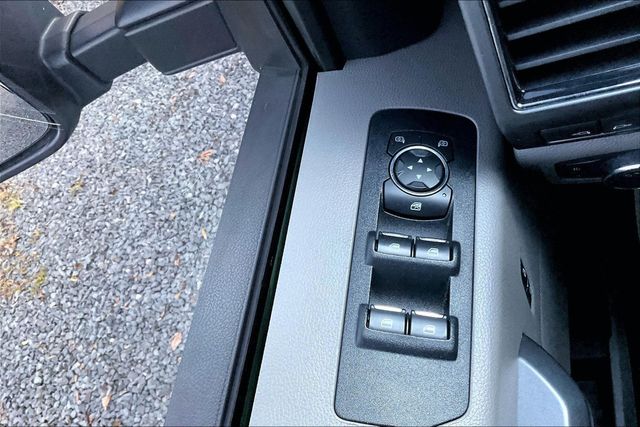 2019 Ford F-150 XLT - 23081821 - 29