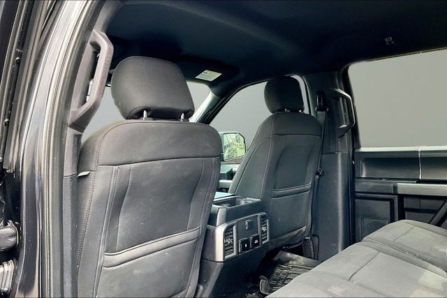 2019 Ford F-150 XLT - 23067258 - 17