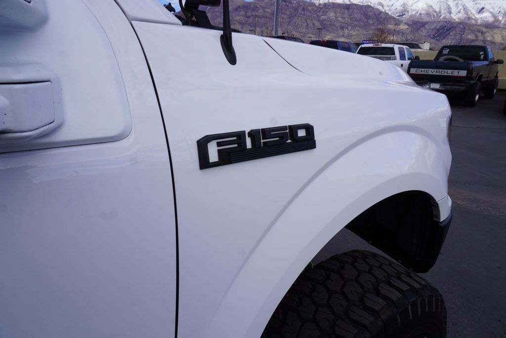 2019 Ford F-150 XLT - 22986339 - 17