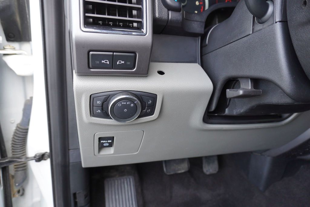 2019 Ford F-150 XLT - 22986339 - 27