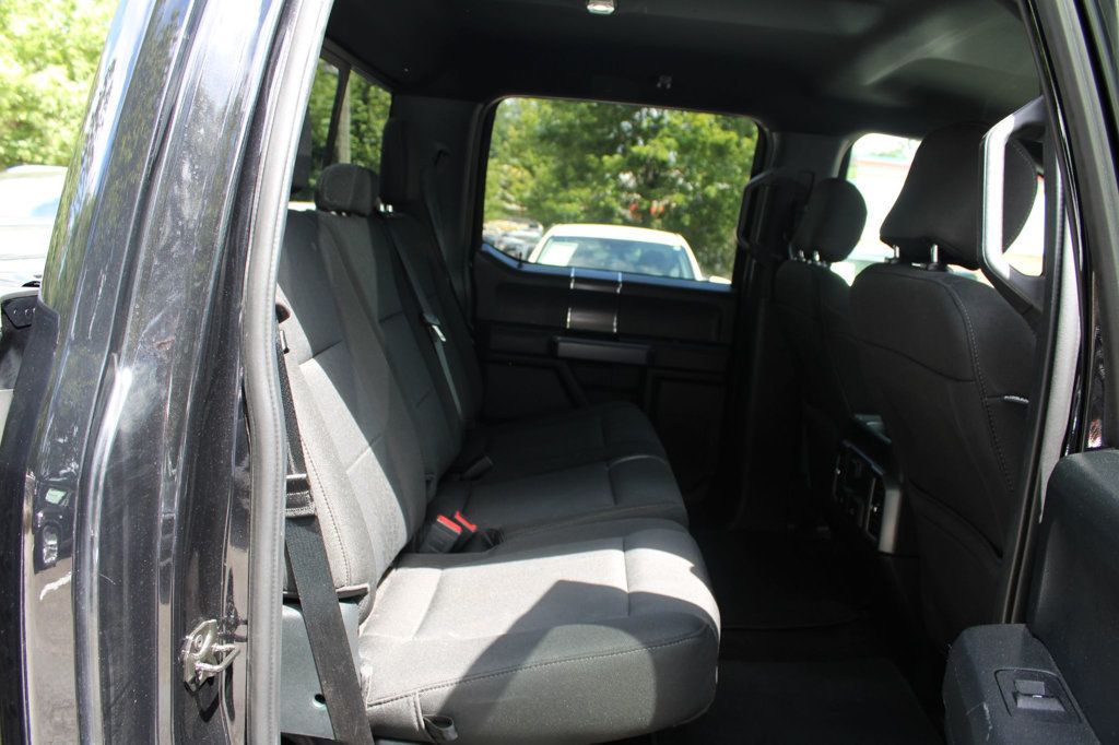 2019 Ford F-150 XLT photo 17
