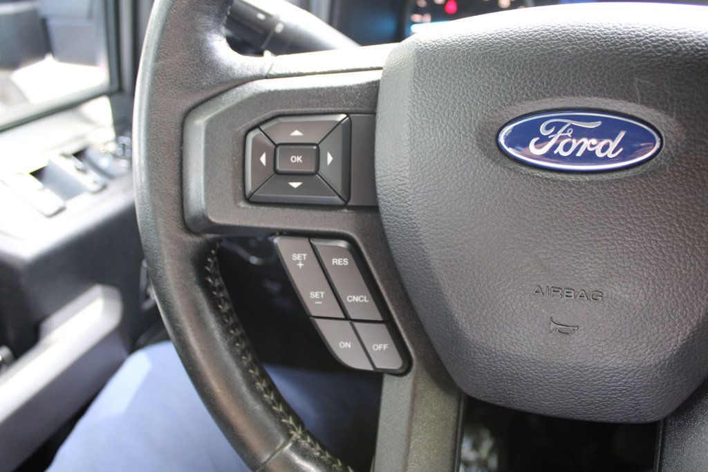 2019 Ford F-150 XLT photo 32
