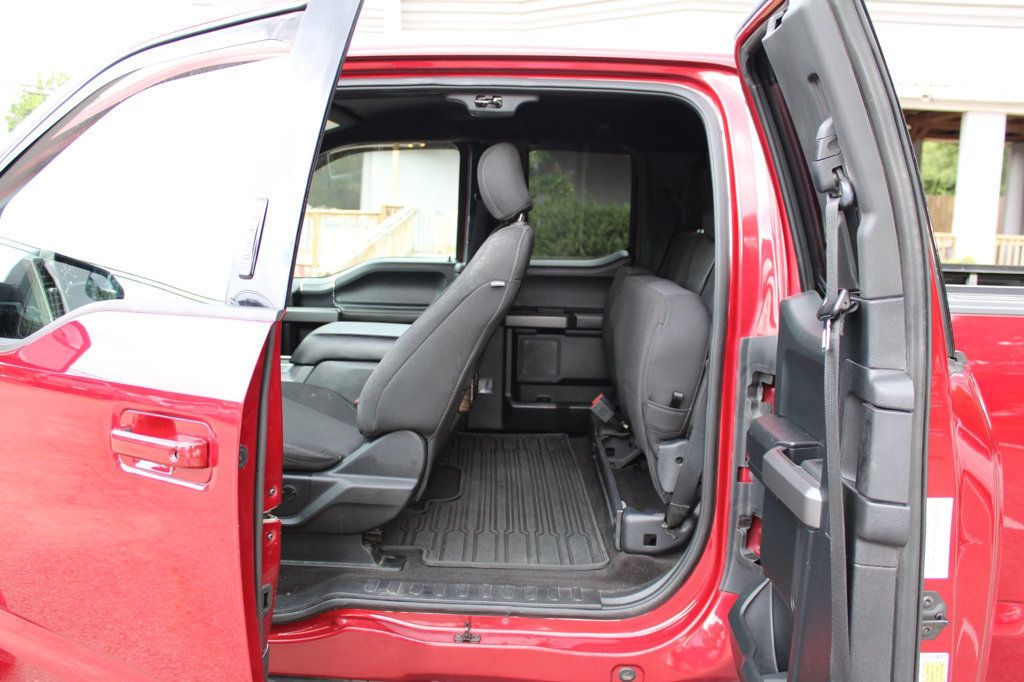 2019 Ford F-150 XLT photo 18