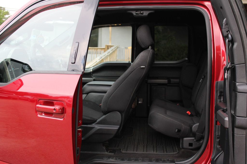 2019 Ford F-150 XLT photo 19