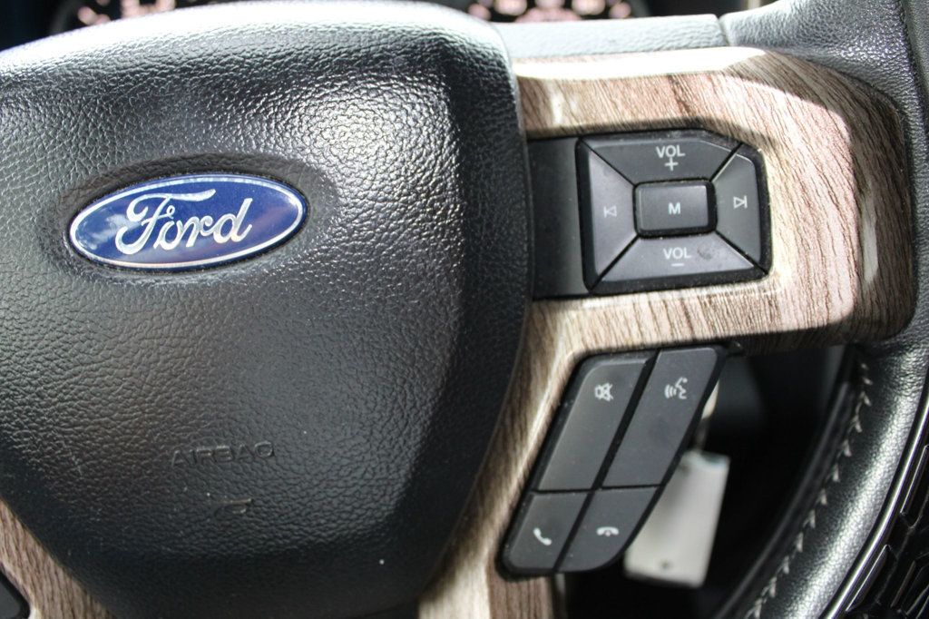 2019 Ford F-150 XLT photo 22