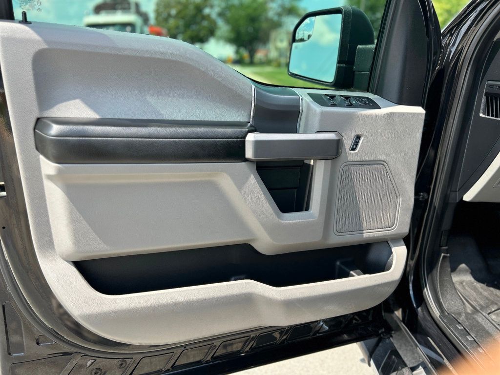 2019 Ford F-150 XLT 4WD SuperCrew 5.5' Box - 22884542 - 15