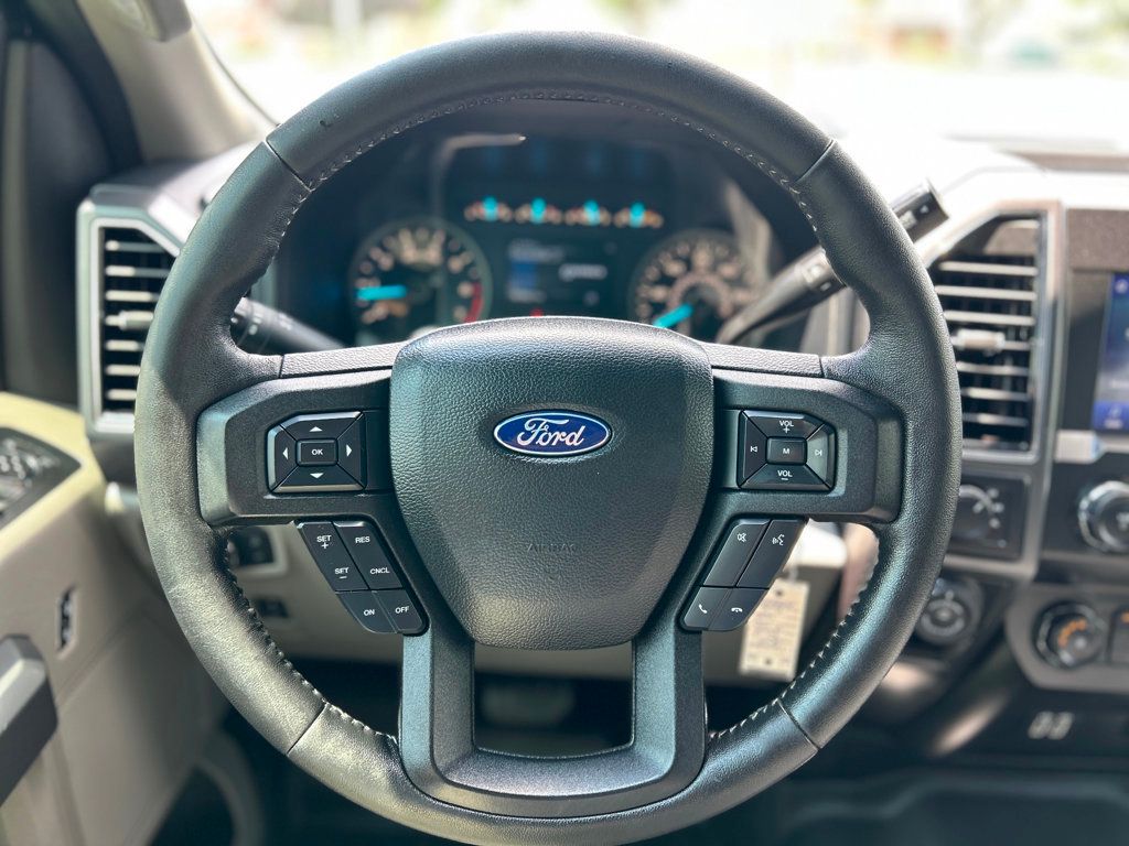 2019 Ford F-150 XLT 4WD SuperCrew 5.5' Box - 22884542 - 17