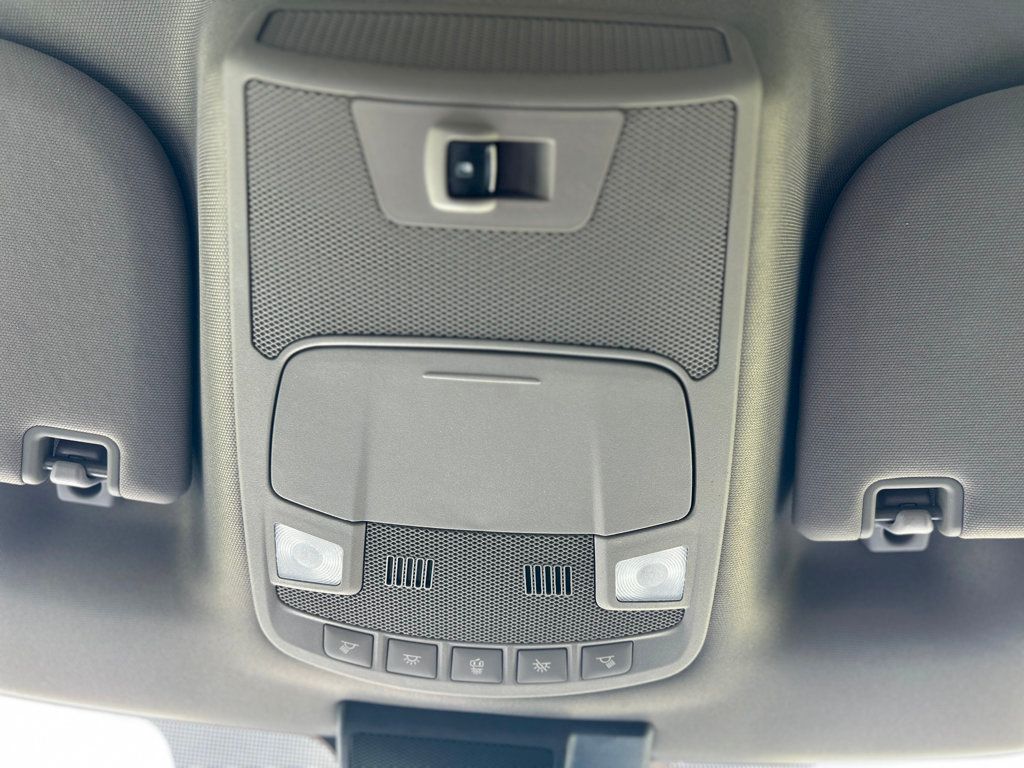 2019 Ford F-150 XLT 4WD SuperCrew 5.5' Box - 22884542 - 32