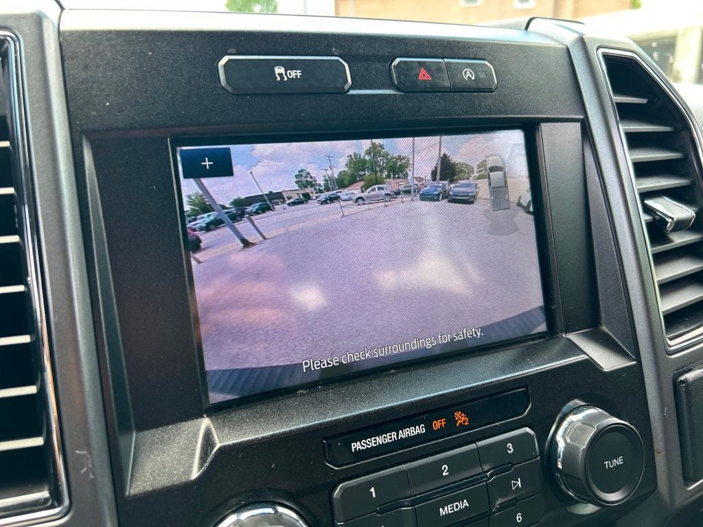 2019 Ford F-150 XLT 4WD SuperCrew 5.5' Box - 22884542 - 34