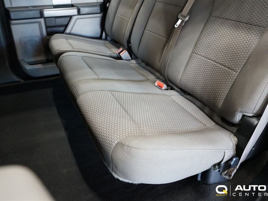 2019 Ford F-150 XLT 4WD SuperCrew 5.5' Box - 22887685 - 38