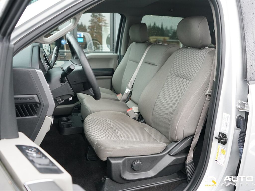 2019 Ford F-150 XLT 4WD SuperCrew 5.5' Box - 22947816 - 11