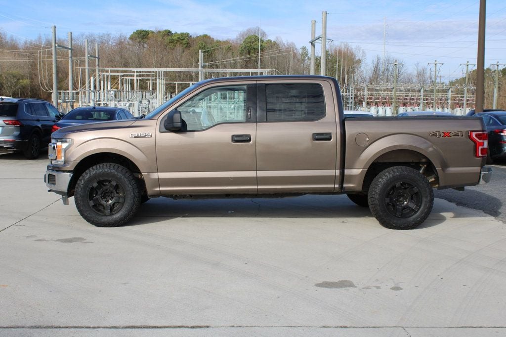 2019 Ford F-150 XLT photo 2