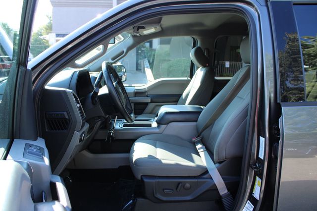 2019 Ford F-150 XLT 4WD SuperCrew 5.5' Box - 23072916 - 11