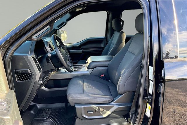 2019 Ford F-150 XLT 4WD SuperCrew 5.5' Box - 23085133 - 9