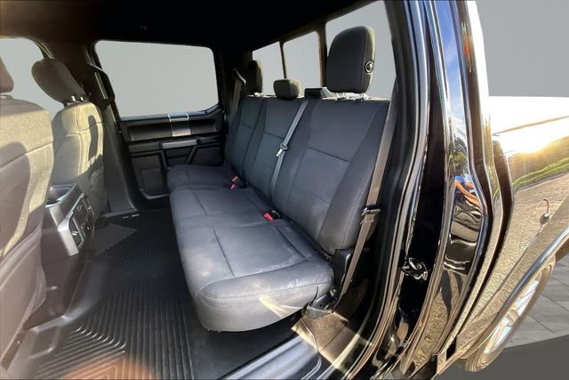 2019 Ford F-150 XLT 4WD SuperCrew 5.5' Box - 23085133 - 17