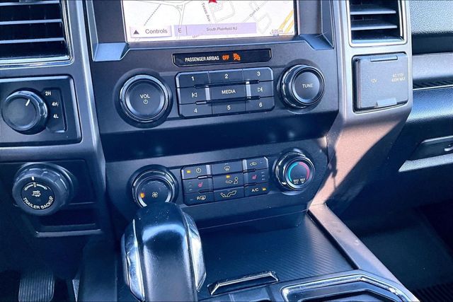 2019 Ford F-150 XLT 4WD SuperCrew 5.5' Box - 23085133 - 29