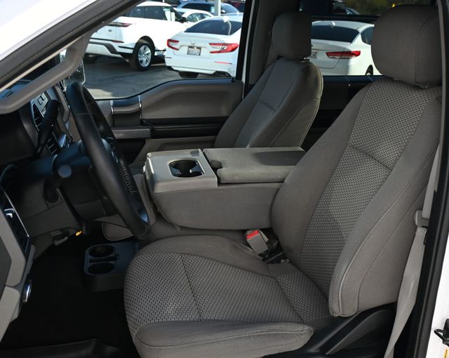 2019 Ford F-150 XLT 4X4 SuperCrew Cab FX4 Off Road Package - 22976815 - 12