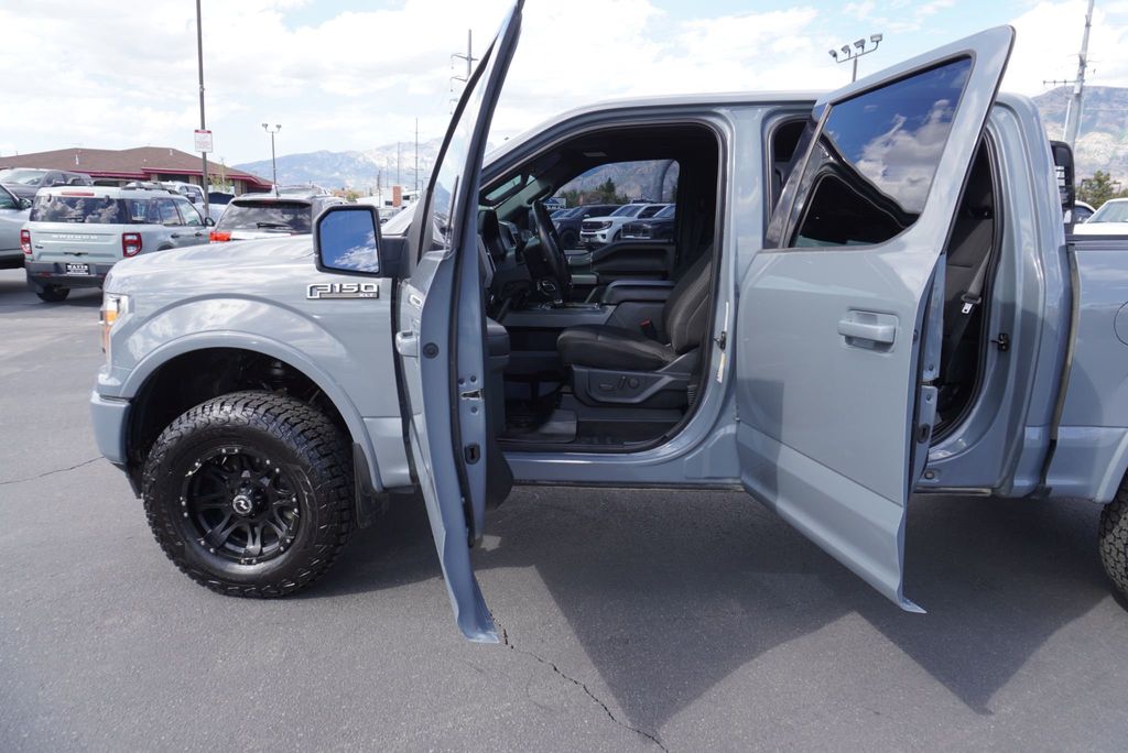 2019 Ford F-150 XLT FX4 - 23068911 - 21