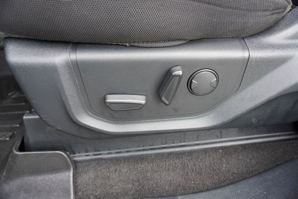 2019 Ford F-150 XLT FX4 - 23068911 - 25