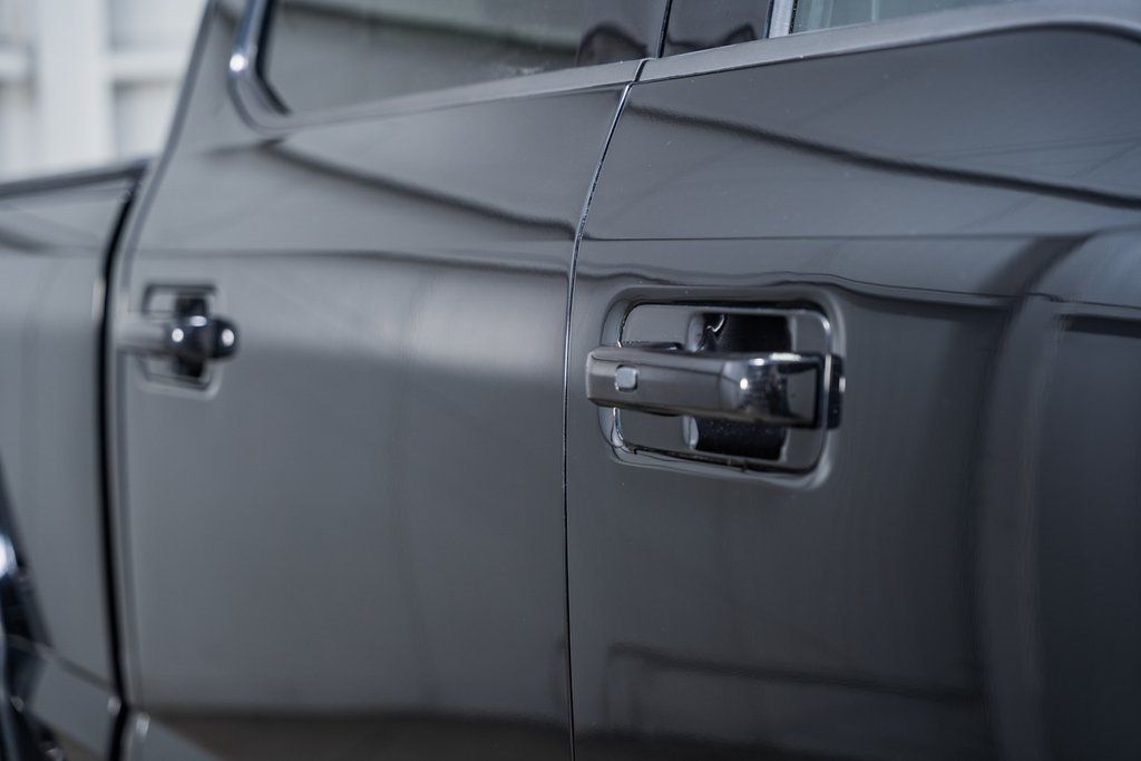 2019 Ford F-250SD Lariat - 22831515 - 17