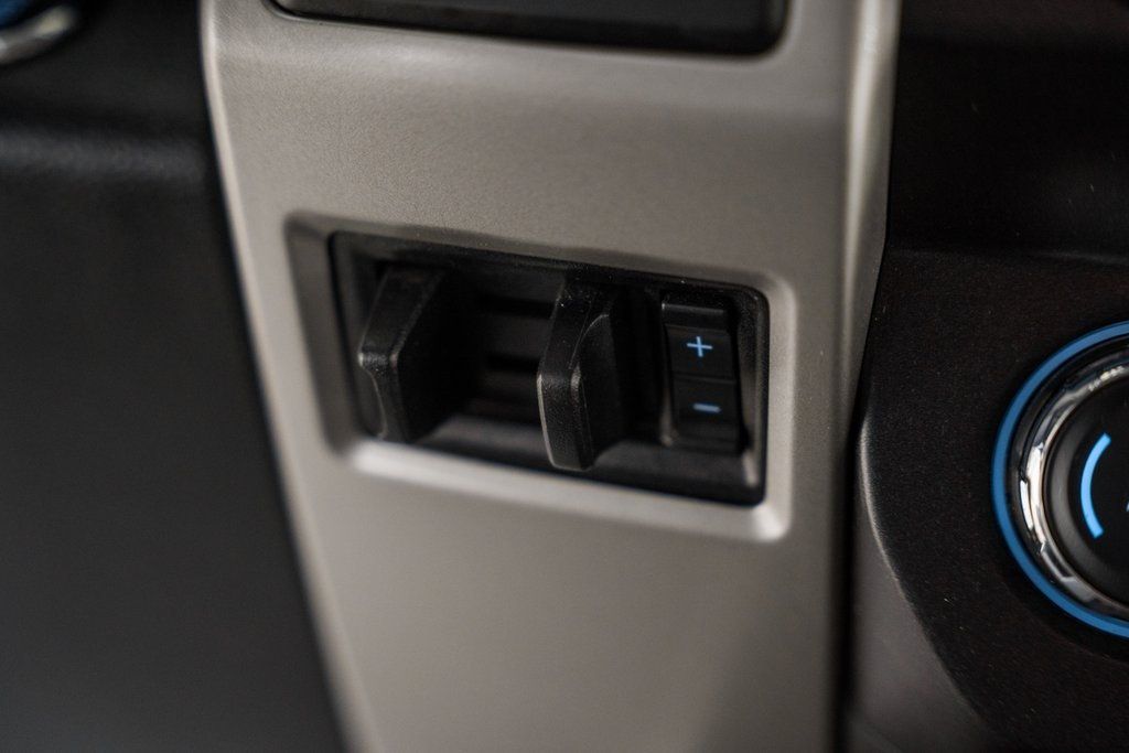 2019 Ford F-250SD Lariat - 22831515 - 39