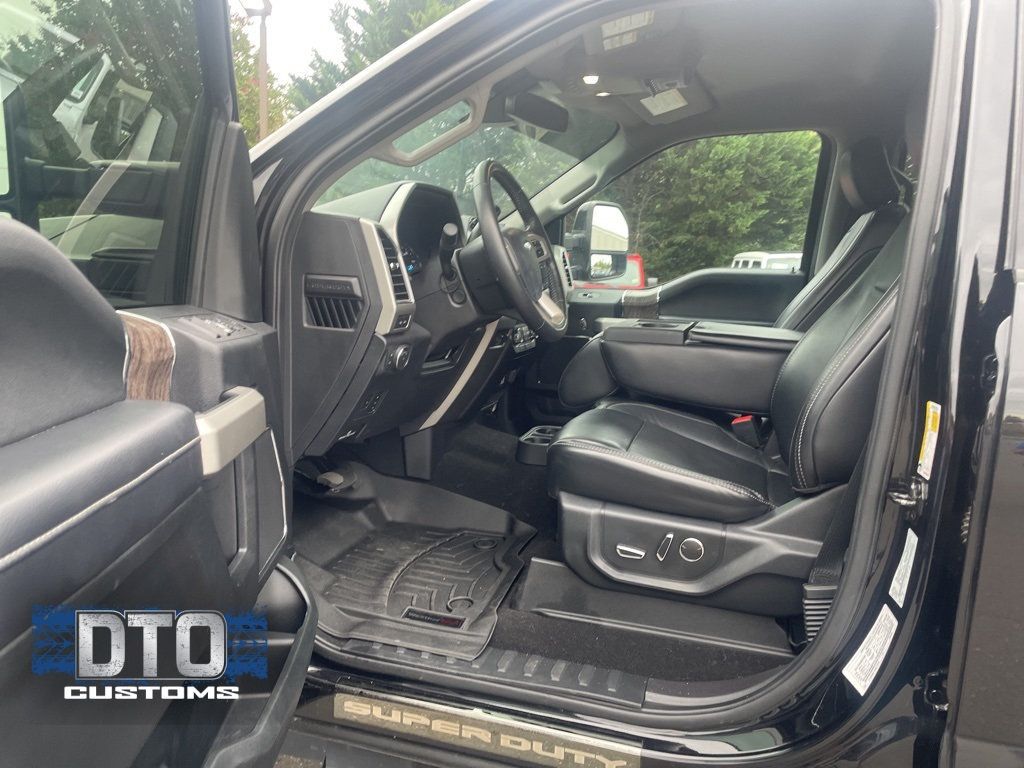 2019 Ford F-350SD Lariat - 22597283 - 21