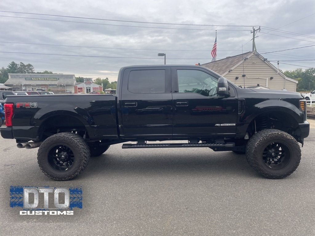 2019 Ford F-350SD Lariat - 22597283 - 8