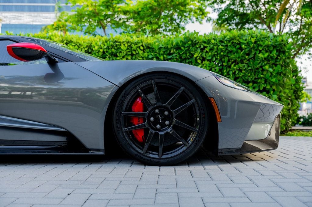 2019 Ford GT  - 22553253 - 21