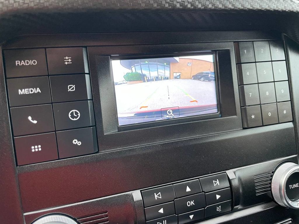 2019 Ford Mustang EcoBoost photo 16