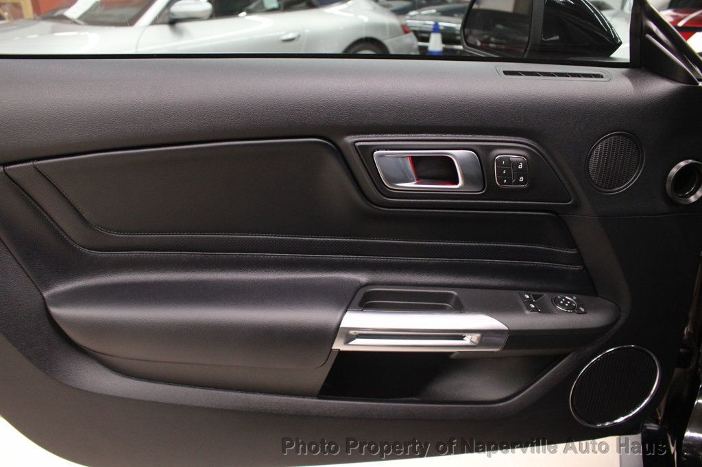 2019 FORD MUSTANG - Image 16
