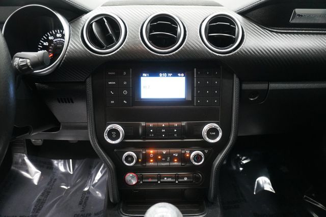 2019 Ford Mustang EcoBoost Fastback - 22995855 - 17