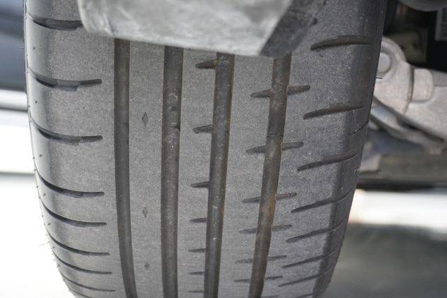 2019 Ford Mustang EcoBoost Fastback - 22995855 - 23