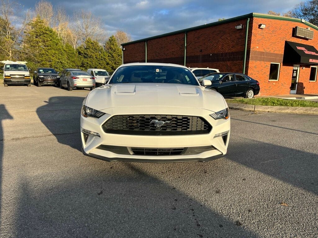 2019 Ford Mustang EcoBoost Fastback - 22681899 - 1