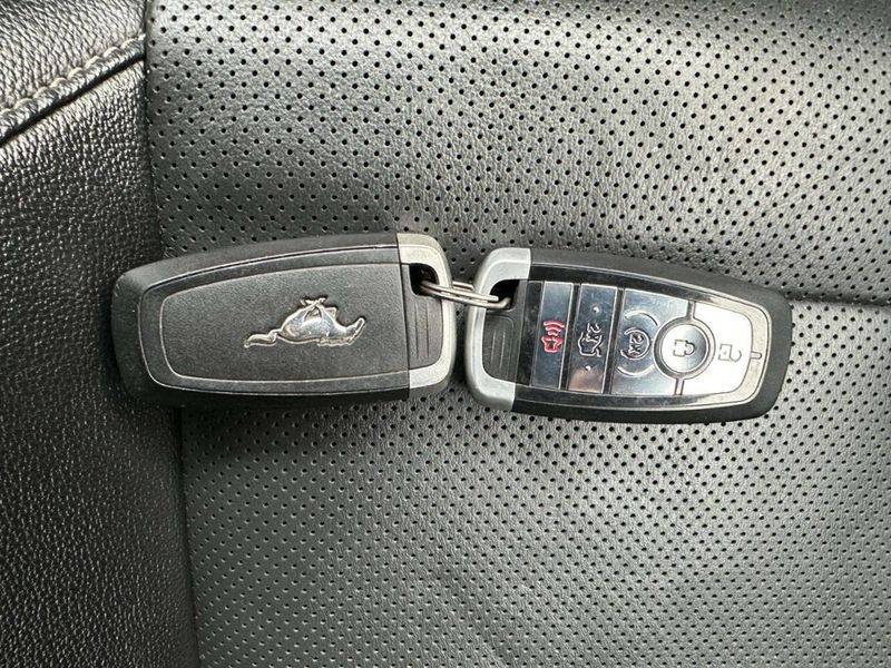 2019 Ford Mustang EcoBoost Fastback - 22984906 - 29