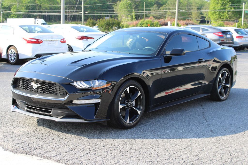 2019 Ford Mustang EcoBoost photo 3