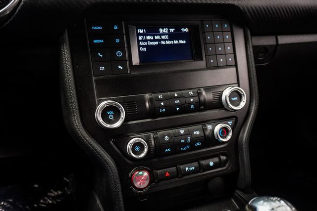 2019 Ford Mustang EcoBoost Fastback - 23043621 - 15