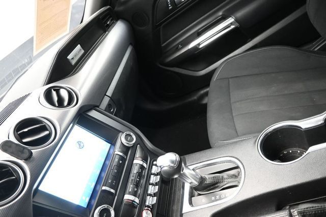 2019 Ford Mustang EcoBoost Fastback - 23020606 - 14