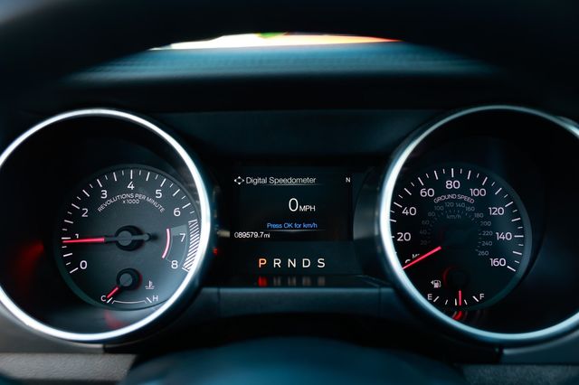 2019 Ford Mustang EcoBoost Fastback - 22943616 - 29