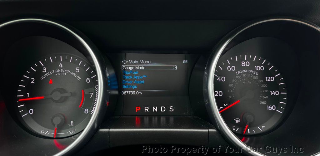 2019 Ford Mustang EcoBoost Fastback - 23040724 - 26